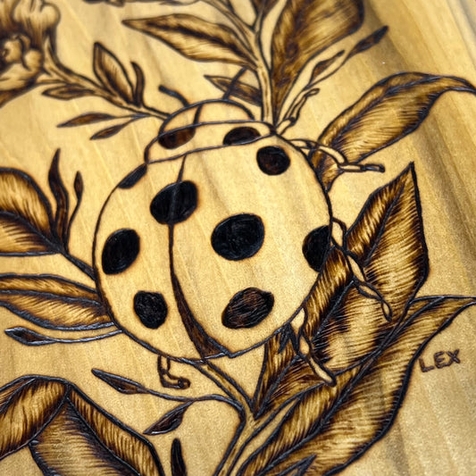 Ladybug Flower Press (5.5 x 8" Poplar)