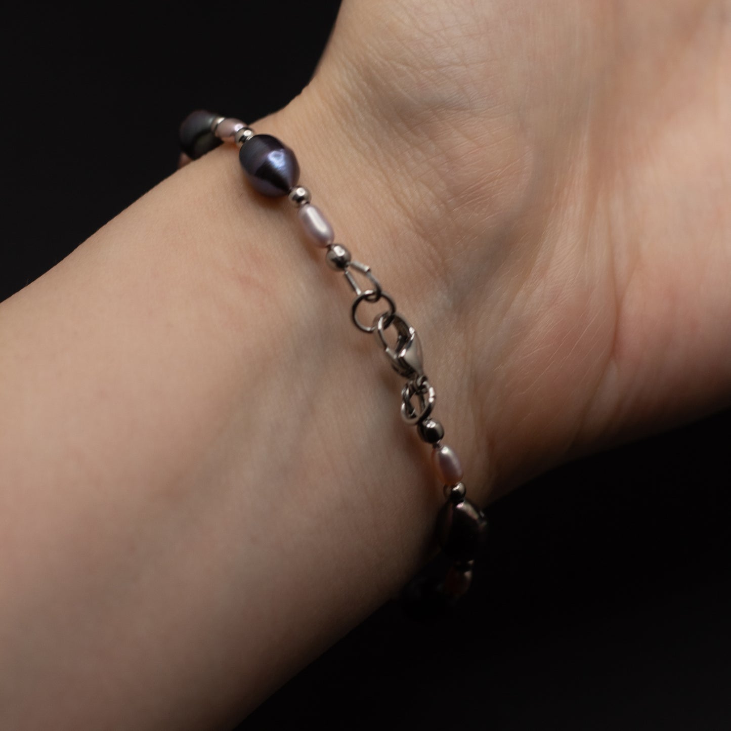 Black Pearl Bracelet
