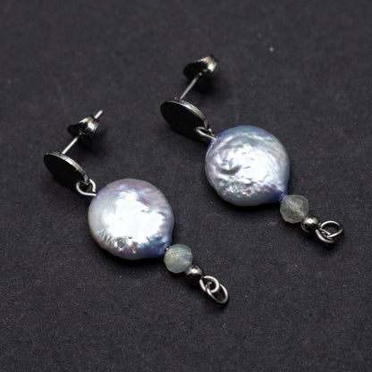 Lavender Coin Pearl & Labradorite Stud Earrings