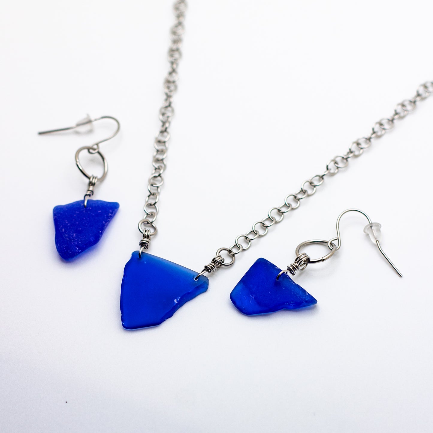 Lake Erie Cobalt Beach Glass Necklace & Earring Set – Circle Cable Chain