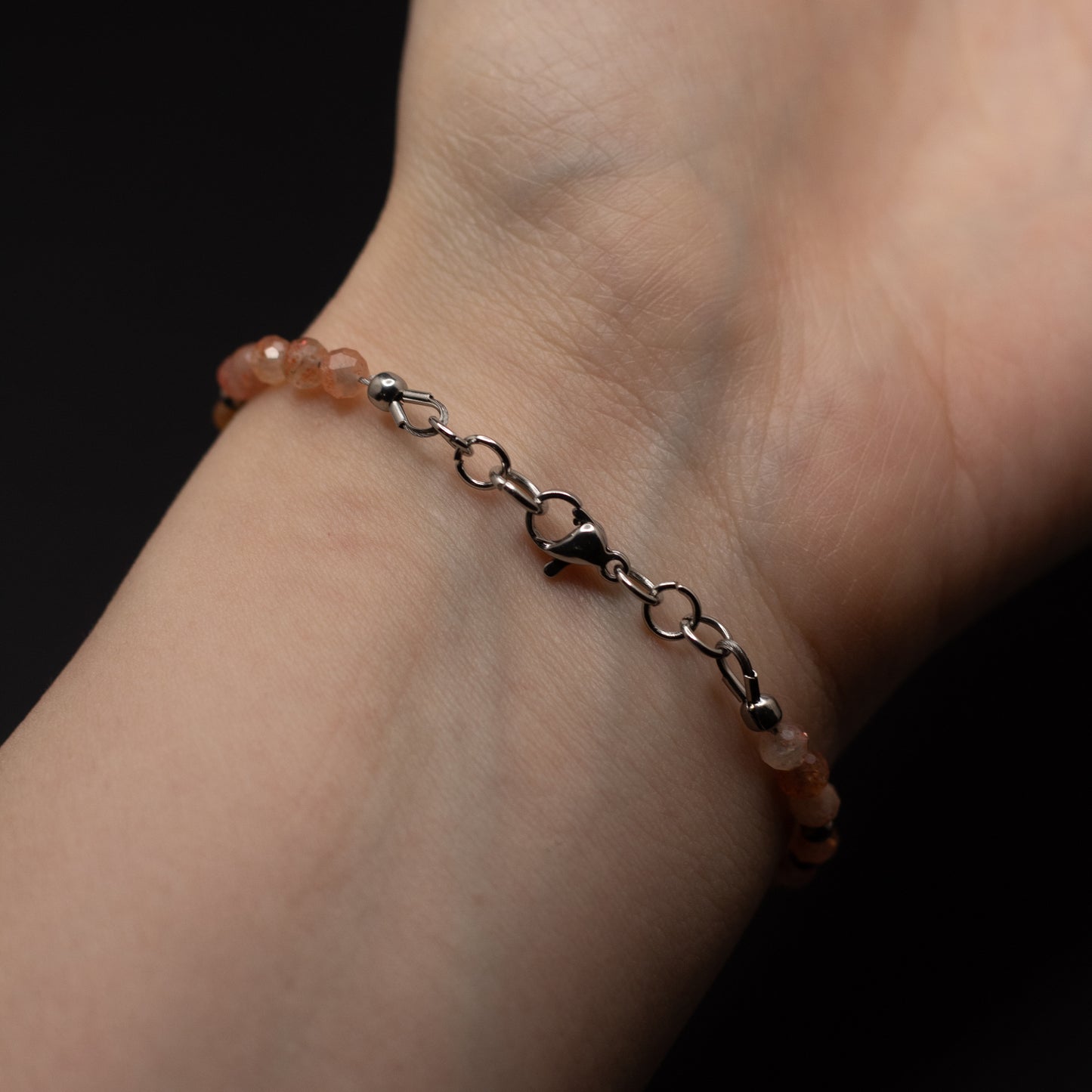Microfaceted Sunstone Gemstone Bracelet
