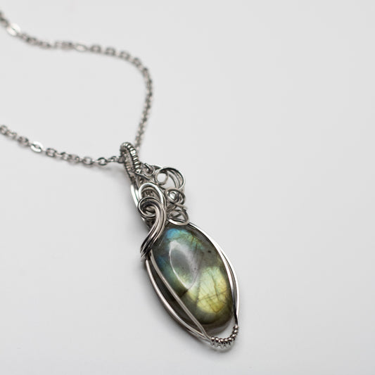 Labradorite Wire Wrap Necklace