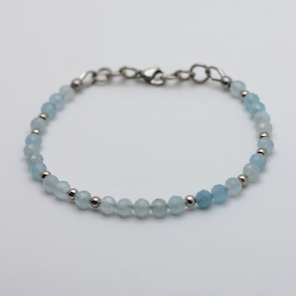 Microfaceted Aquamarine Bracelet