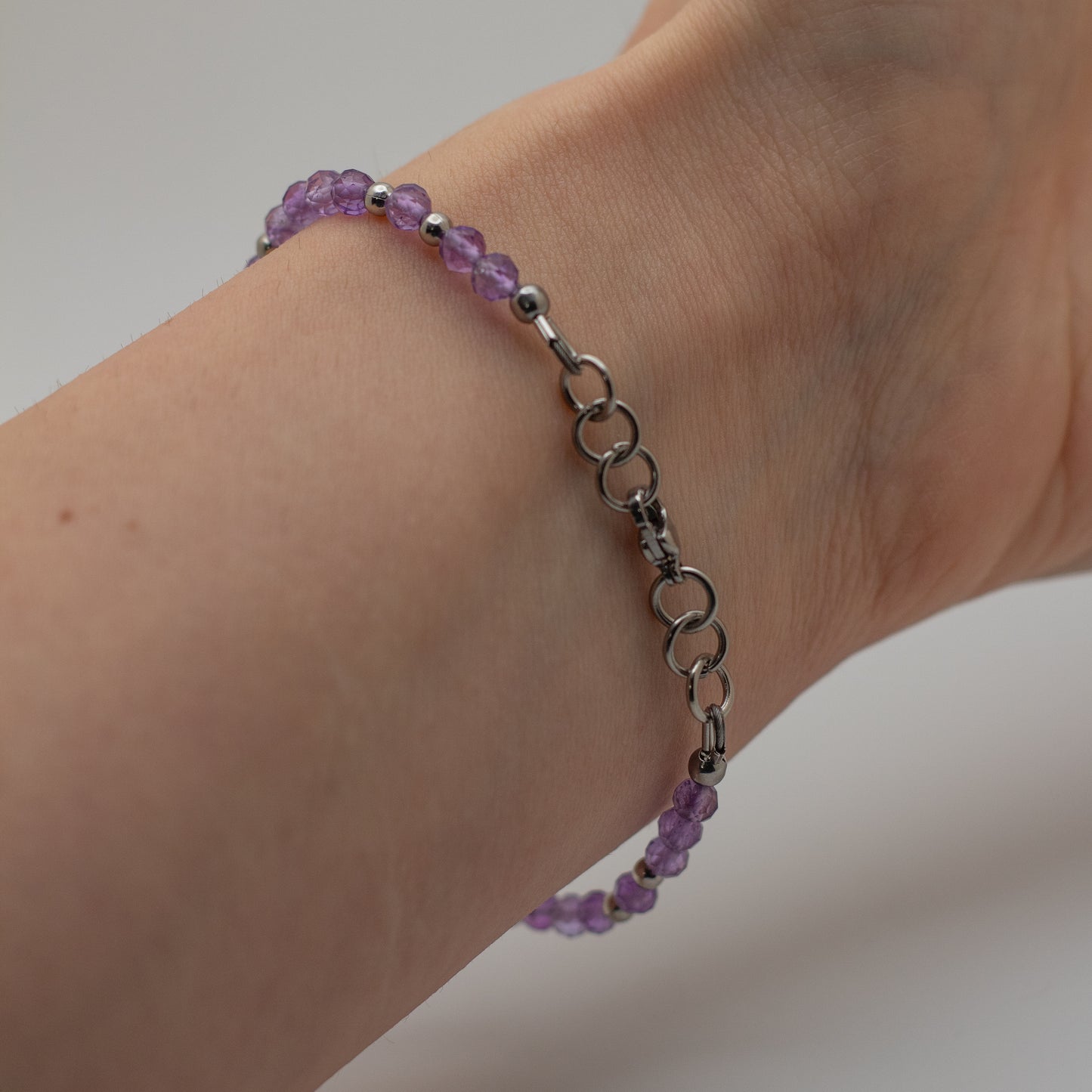 Microfaceted Amethyst Bracelet