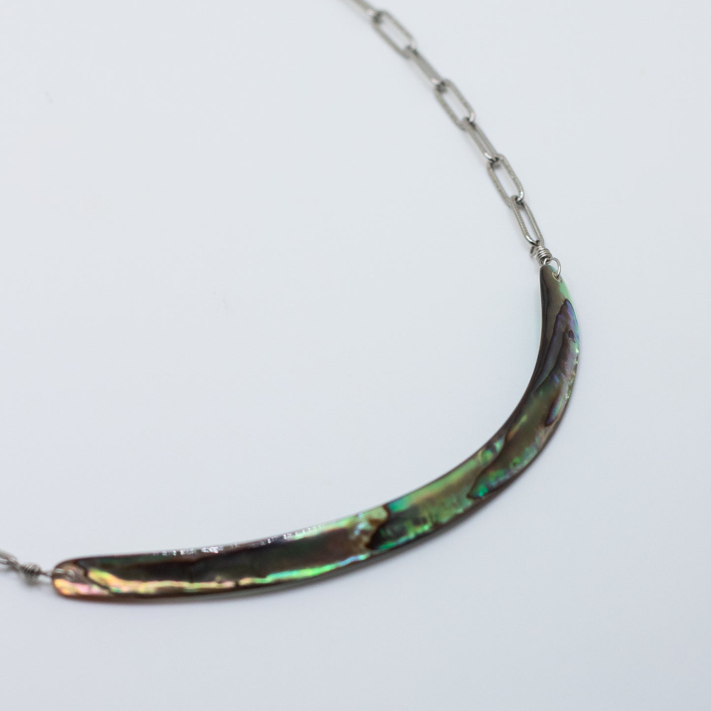 Abalone Bar Textured Paperclip Necklace