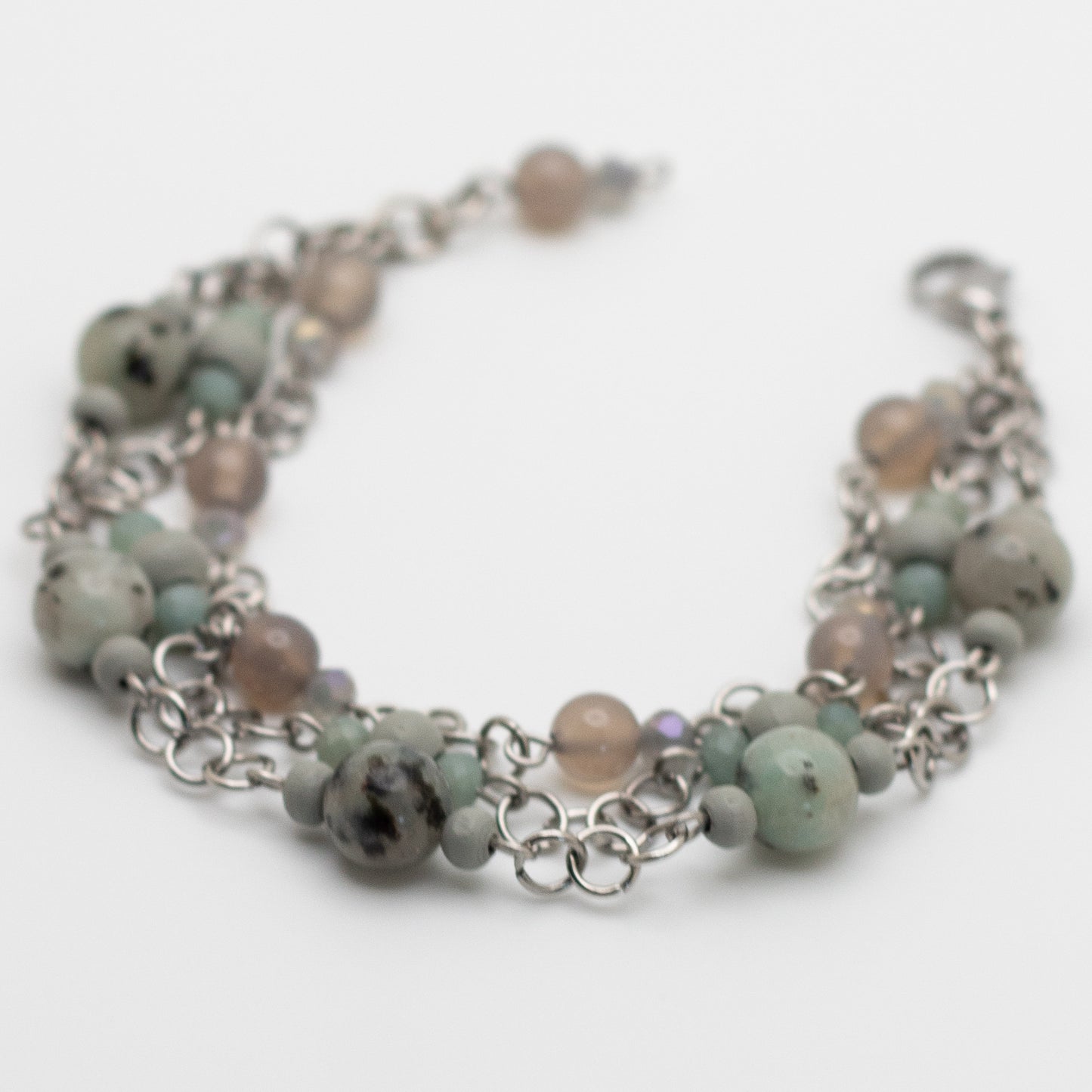 Kiwi Jasper, Grey Chalcedony & Schima Wood Bracelet