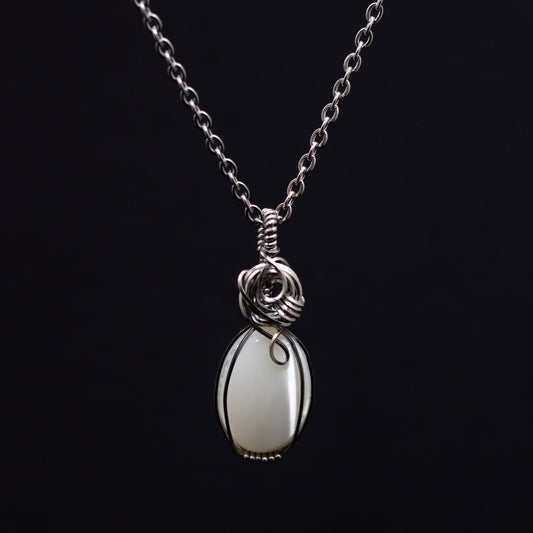 Mother of Pearl Wire Wrap Necklace